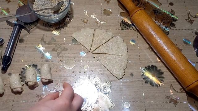 Постные рогалики и пряники на рассоле. смотреть онлайн