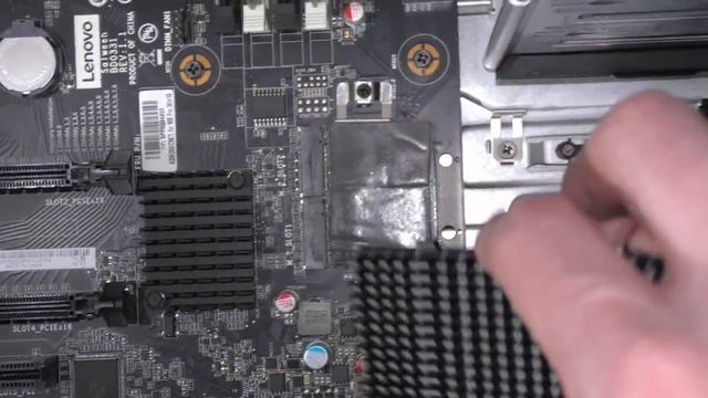 There's a New Contender - Budget PC BEAST смотреть онлайн
