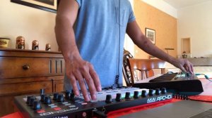 Akai APC40 mk2 + Novation Launchkey - Live by Ailleurs