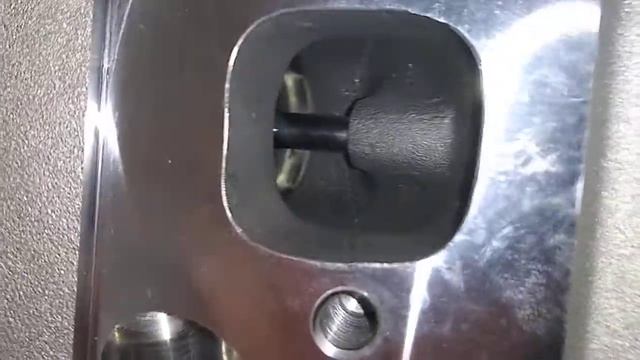 Unboxing Cheap Ebay Quantico Ford 302 Aluminium Aluminum Cylinder Heads Sierra 3dr V8 5.0 Mustang смотреть онлайн