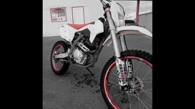 обслуживание подвески и тормозов motoland crf 250 в конце жеск стунт смотреть онлайн