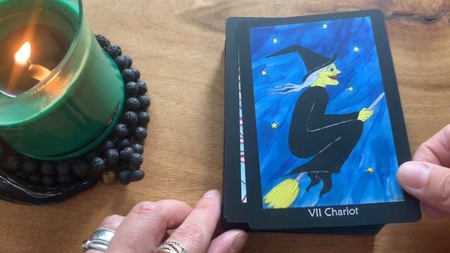 Unboxing Tarot of the Crone (4th edition) by Ellen Lorenzi-Prince & Arnell’s Art | + a Special Gift смотреть онлайн
