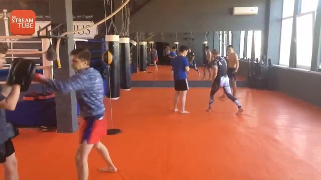 Бойцовский клуб"Магнус" смотреть онлайн