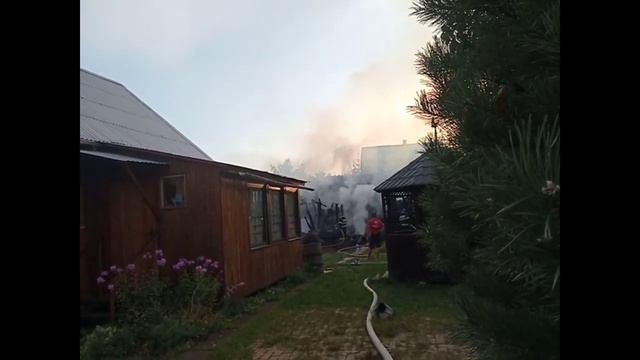 ПОЖАР В СНТ "ИВУШКА" КРАСНОГОРСКОГО РАЙОНА 25 августа. смотреть онлайн