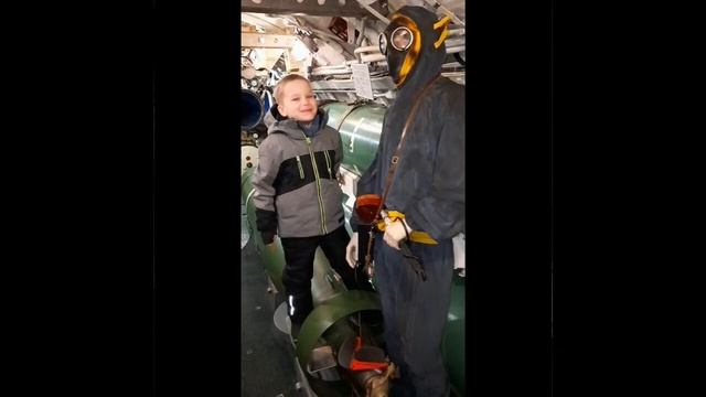 Санкт-Петербург. Музей подводной лодки С-189 смотреть онлайн