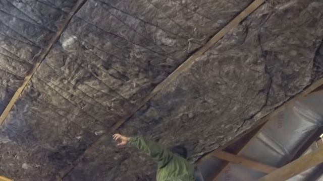 Утепление потолка мансарды ватой смотреть онлайн