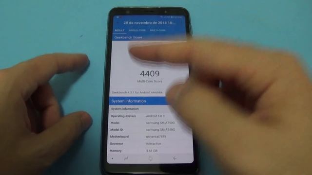 ? Samsung Galaxy A7 2018 - Antutu Benchmark E Geekbench 4