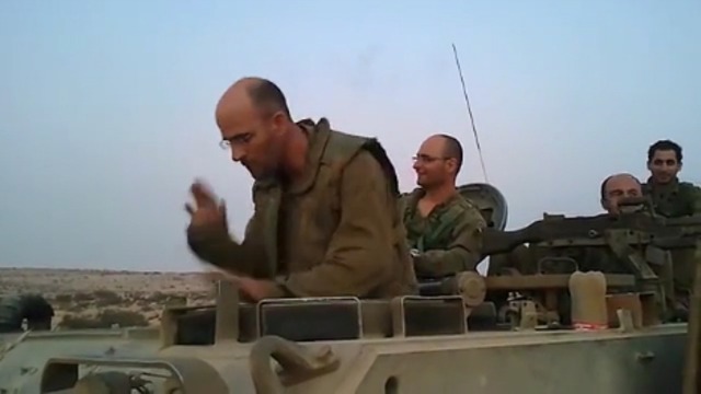 Музыкальный танкист смотреть онлайн