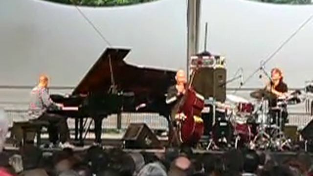 Esbjörn Svensson Trio 29/07/2007 смотреть онлайн