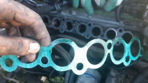 Почему не держит холостые обороты змз 405  евро 2 после ремонта ГБЦ головки блока целиндров.