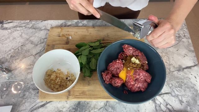 Simple Low Fat, Zero Carb Kofta Meatballs смотреть онлайн