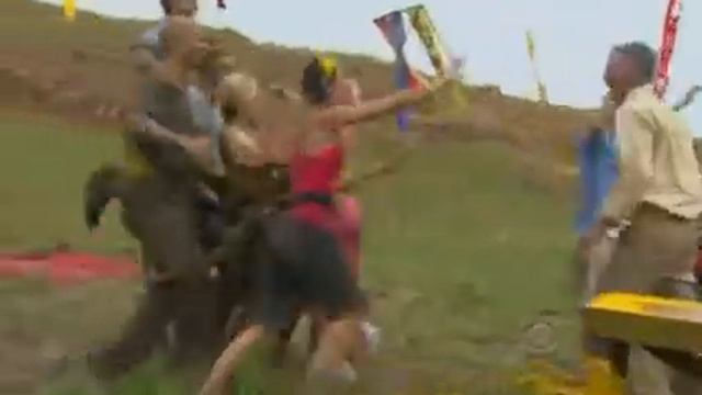 Sugar Slaps Hands With Jeff Probst смотреть онлайн