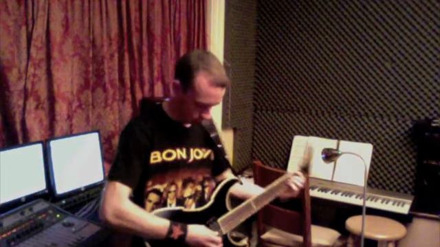 Bon Jovi-You Give Love A Bad Name (by KC) смотреть онлайн