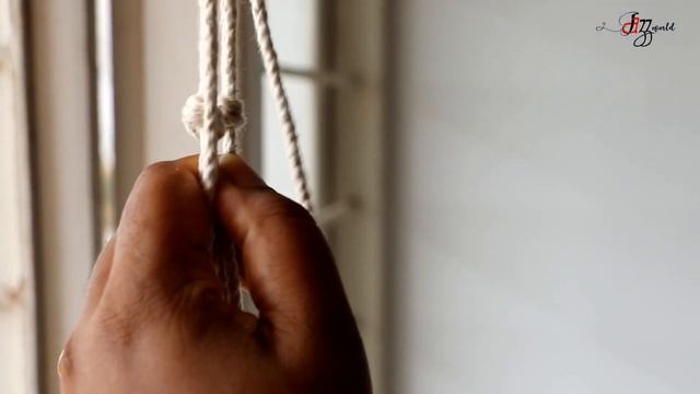Easy Plant Hanger | Simple Macrame Plant Hanger | DIY Indoor Plants Hanger| Jasmin Nooruniza смотреть онлайн