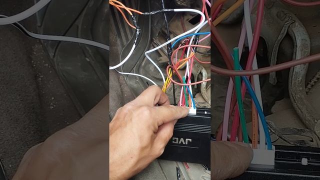 установка автосигнализации JVC смотреть онлайн