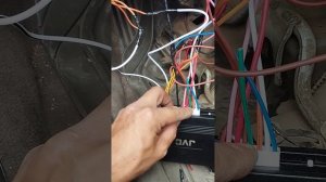 установка автосигнализации JVC