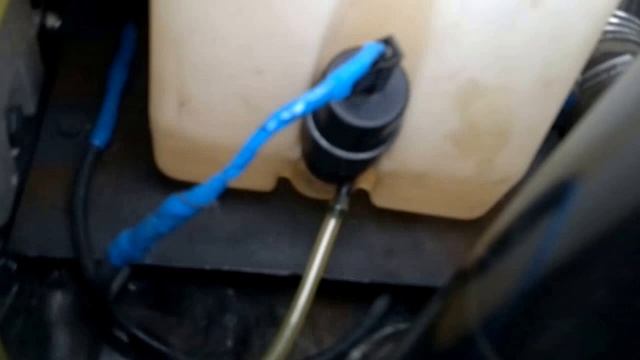 Внедряем бачок омывателя от ГАЗ 31105 на УАЗ ПАТРИОТ смотреть онлайн