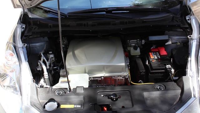 Nissan Leaf 2017 SV نيسان ليف смотреть онлайн