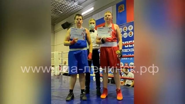 Победы боксеров под занавес года смотреть онлайн