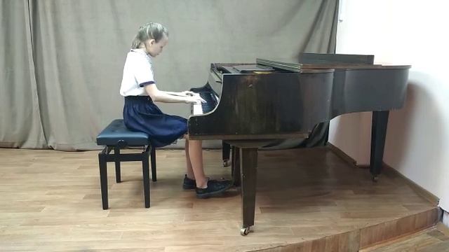 Ворочек Вера, ДШИ 43, г. Калтан, С. Майкапар. Маленькая сказка. Соч. 8 #4