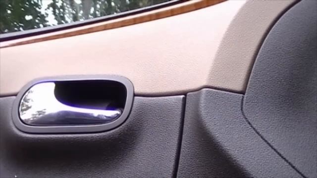 Replacing a Trunk Release Button Switch on a 2008 Chevrolet Malibu door panel смотреть онлайн
