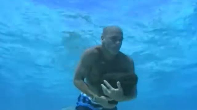 Тизер Quiksilver Келли Слейтер 3D