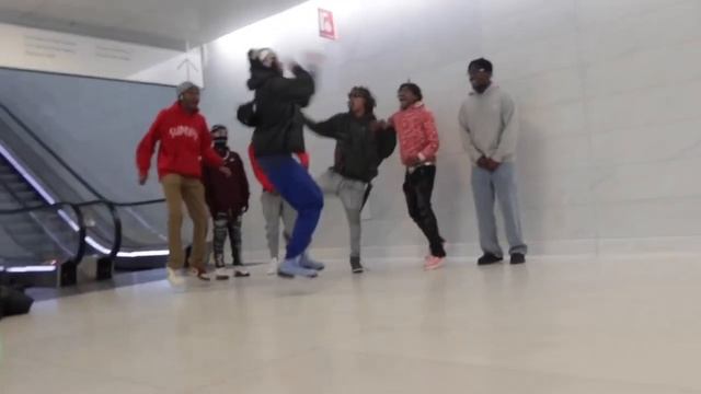 Yeat- money twerk 3 (Official dance video) смотреть онлайн