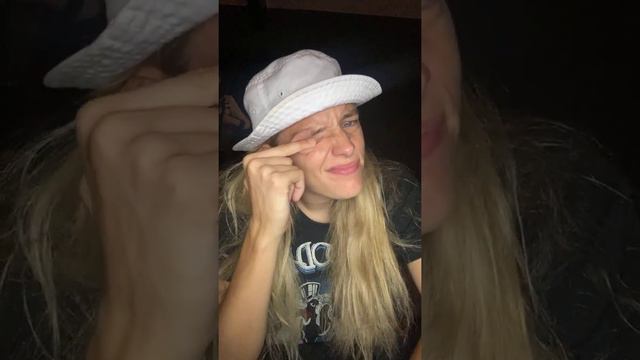 Erika Live IG