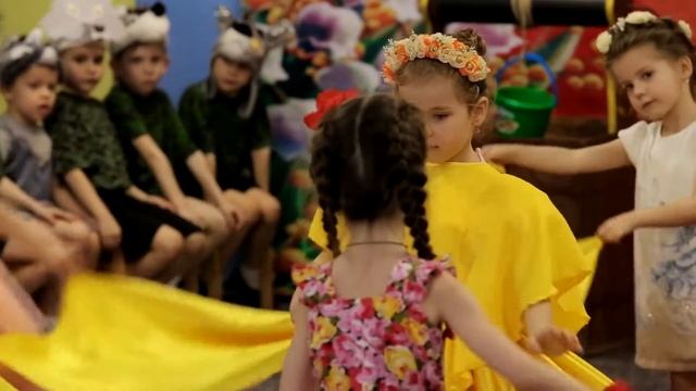 Праздничный утренник. 8 марта группа "Березка" смотреть онлайн