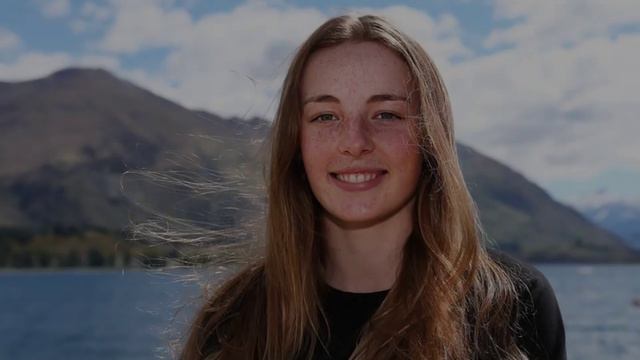 Zoi Sadowski-Synnott wins a bronze medal at big air for New Zealand snowboarding смотреть онлайн
