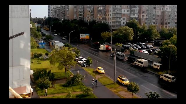 Одесса (Украина) Таирова. Солнце и ливень) смотреть онлайн