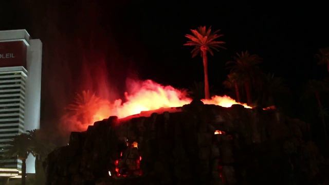 Шоу вулкан в США Las Vegas смотреть онлайн
