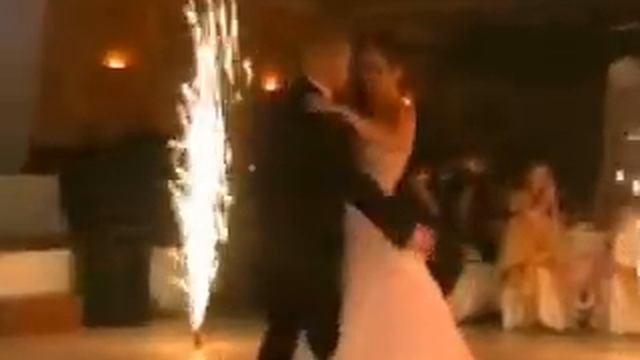 Most Beautiful Wedding First Dance смотреть онлайн