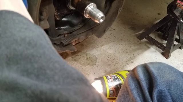 2009 Ford Focus Spindle Removal смотреть онлайн