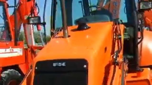 TERNA/BACKHOE LOADERS / TRACTOPELLES / BAGGERLADER - FIAT KOBELCO FB 110.2 .AVI смотреть онлайн