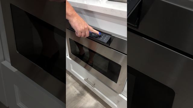 Sharp Microwave Drawer - Is it worth it? смотреть онлайн
