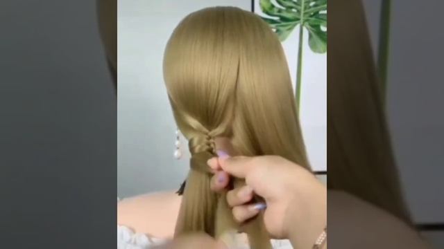 Как можно оригинально оформить два простых хвоста. #накаждыйдень #длинныеволосы смотреть онлайн