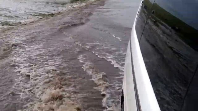 Река через дорогу 05 07 2016 Трасса Змеиногорс - Поспелиха смотреть онлайн