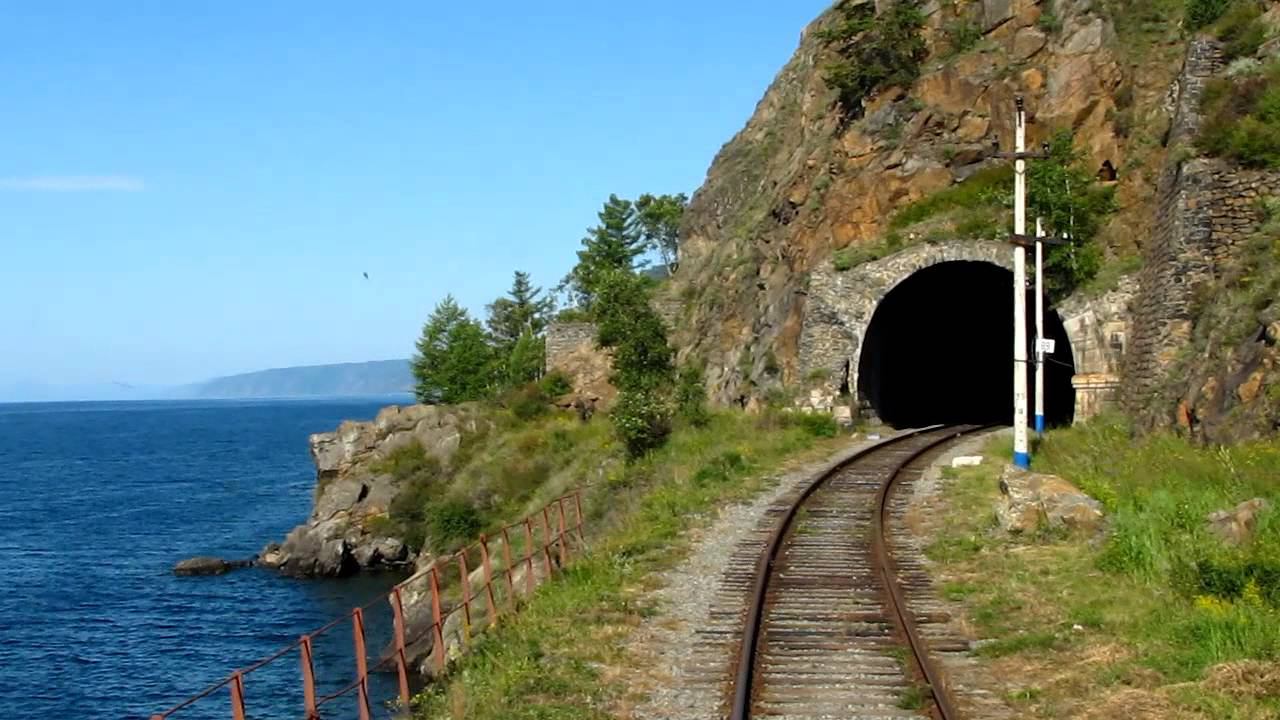 Кругобайкалка. Тоннель из кабины рельсобуса смотреть онлайн