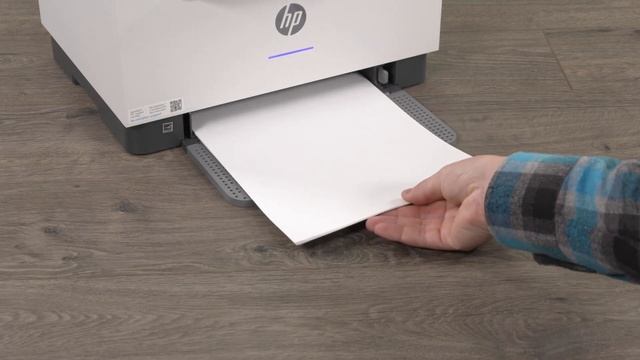Wkładanie papieru | Drukarki serii HP LaserJet MFP M232-M237, M232e-M237e | HP смотреть онлайн