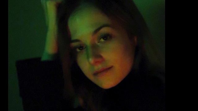 - В смысле ты уволилась? Я же хотел купить себе новую машину и айфон! Возмущался муж. смотреть онлайн