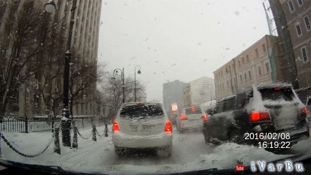Поездка домой, пробки Владивостока в снегопад!