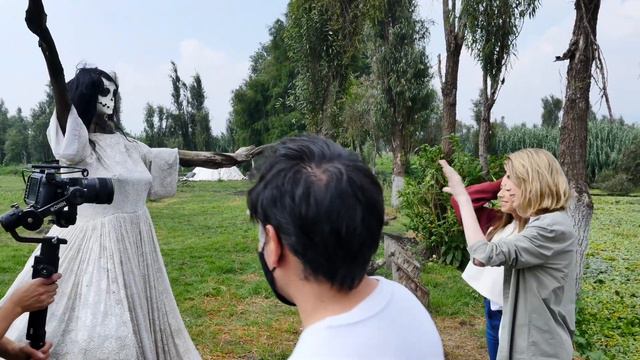 MAKING OF PIDEME LA LUNA смотреть онлайн