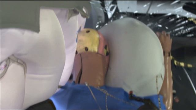 2014 Acura MDX driver-side small overlap crash test (extended footage) смотреть онлайн