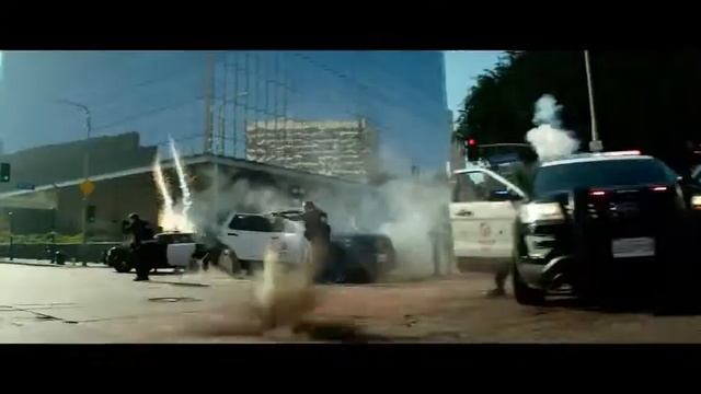 Ambulance (2022) / Trailer смотреть онлайн