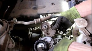 Замена приводного ремня и механизма натяжения на Mitsubishi ASX Мицубиси АСХ 1,8 2013 года