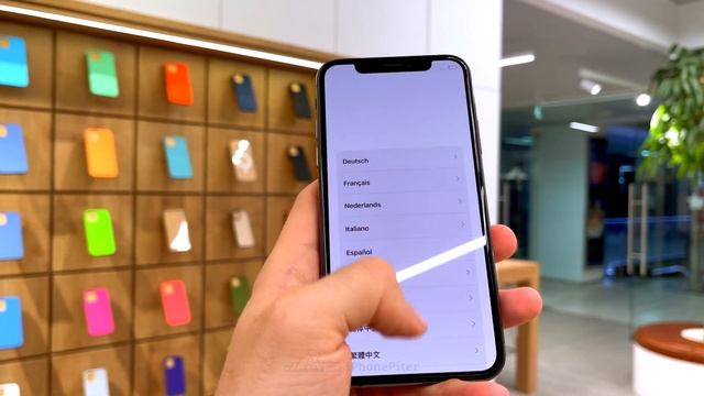 iPhone XS Space Gray смотреть онлайн