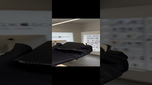 iPhone SE2020 Black смотреть онлайн