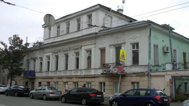 Одно из зданий усадьбы Шубиных в центре Москвы выставили на торги смотреть онлайн