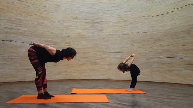 Йога с детьми | видео-урок смотреть онлайн